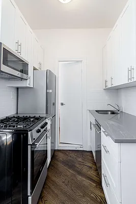 Rented by Compass | media 12