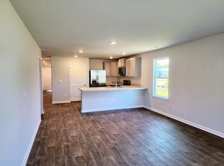 1015 Course Ln, Surf City, NC 28445