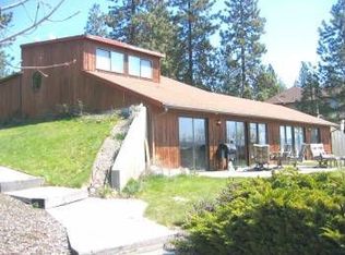 6517 Long Lake Dr, Nine Mile Falls, WA 99026