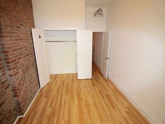 4th image of 509 Dean St APT 1