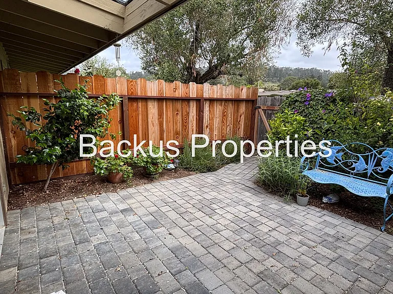 194 Hacienda Carmel — Photo 13