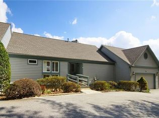 112 Sunny View Ln #7, Flat Rock, NC 28731