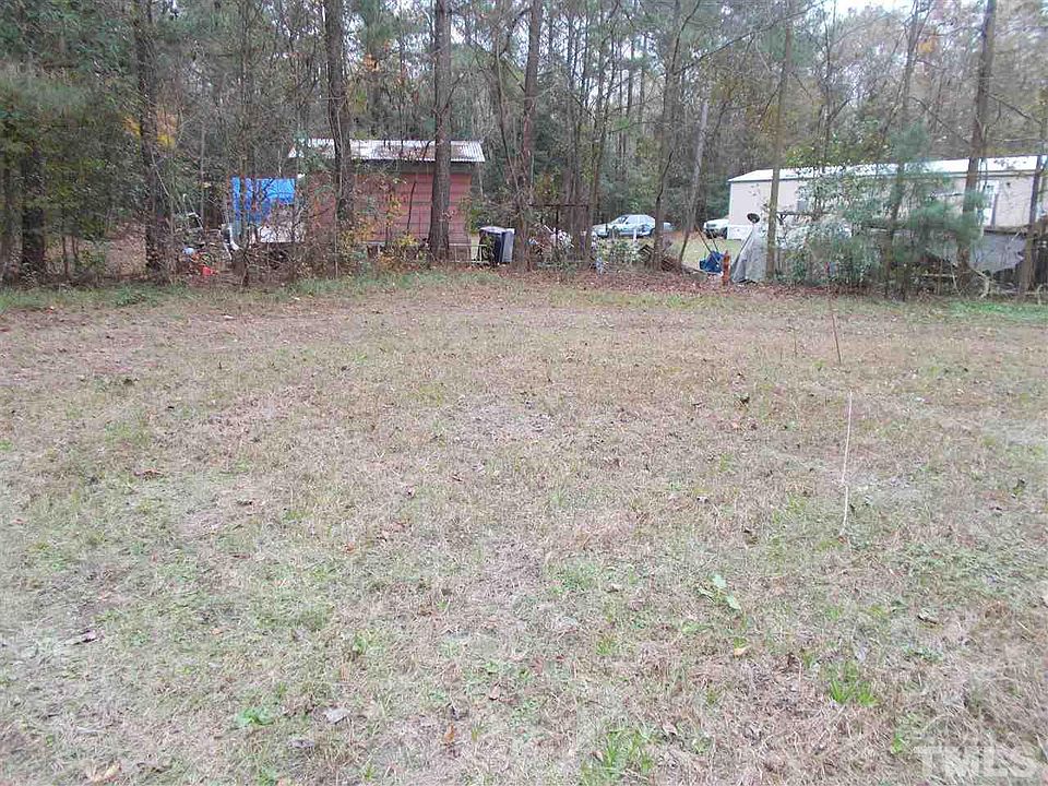 2nd image of 119 Doe Cir