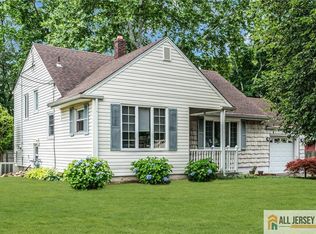 499 Old Stage Rd, Spotswood, NJ 08884
