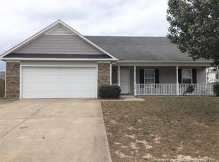 1208 Grackle Dr, Fayetteville, NC 28306