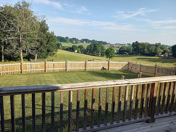 4th image of 317 Shadowood Dr
