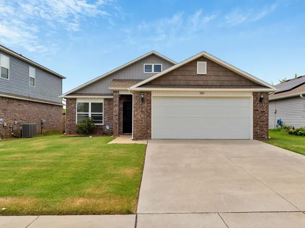 1181 S Ivory Bill Ln, Fayetteville, AR 72701