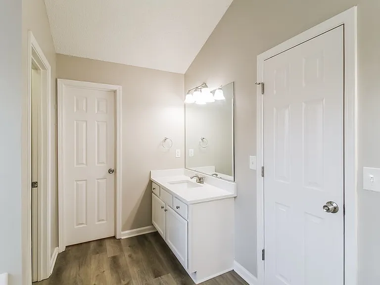 6657 Delaware Bnd — Photo 11