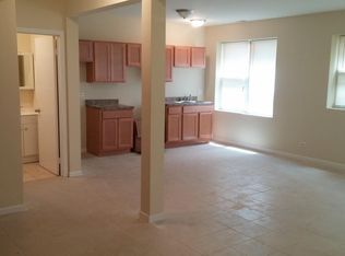 8043 S Manistee Ave, Chicago, IL 60617