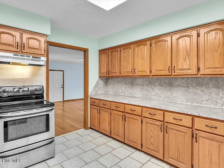 7071 Old Oak Rd NW — Photo 36