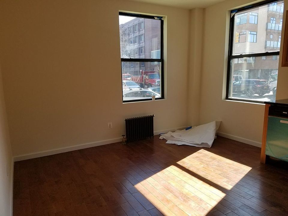 2nd image of 7902 Bay Pkwy APT A3