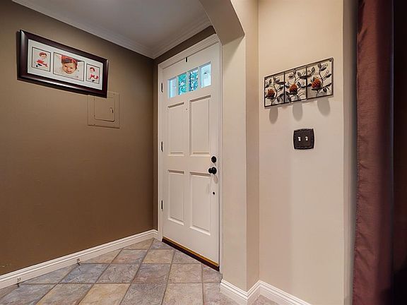 5th image of 520 E Cedar Ave #2