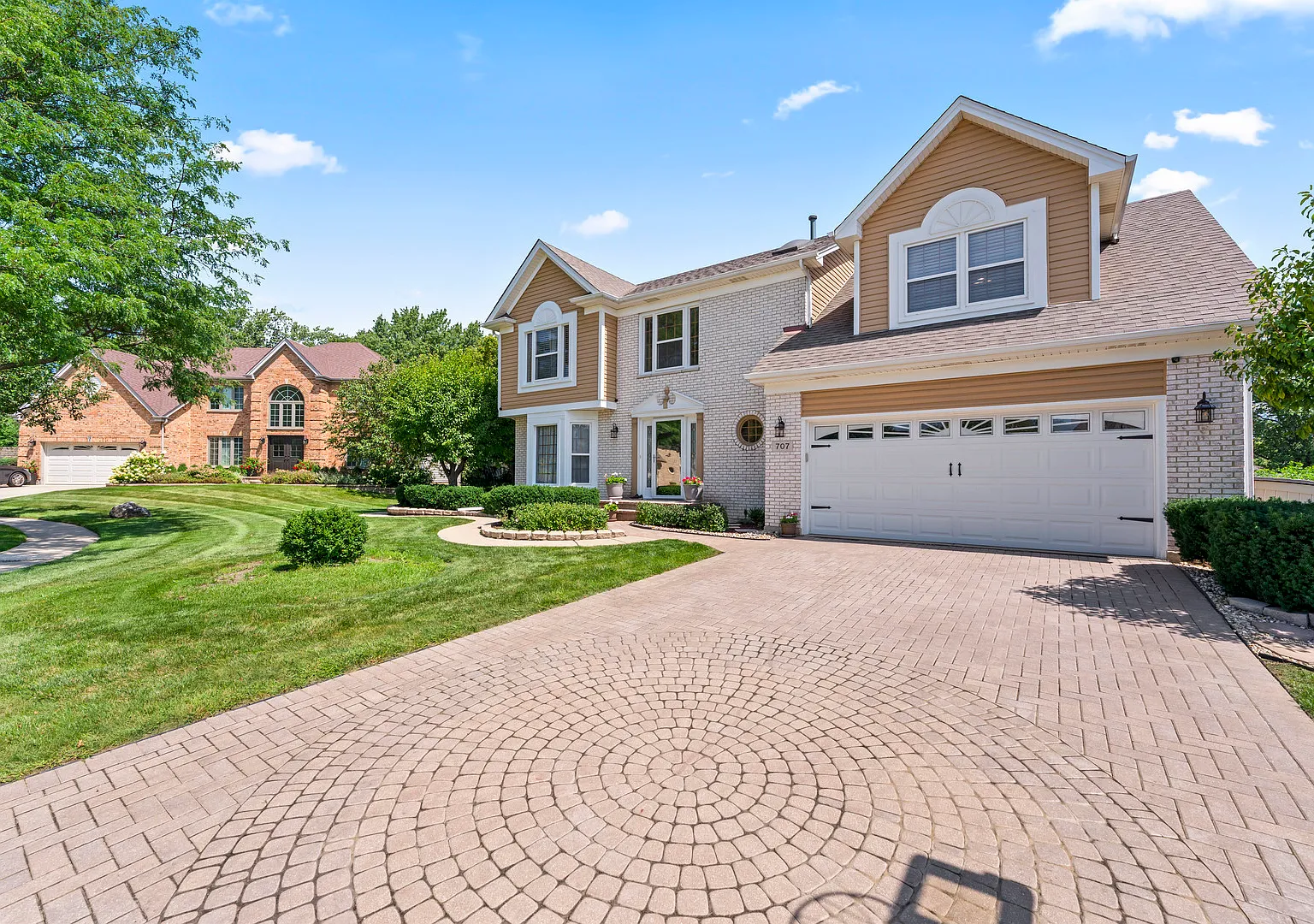 4 bed, 3.5 bath, 2434 sqft, $4,200 — Photo 1