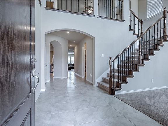4th image of 10221 Kemah Pl