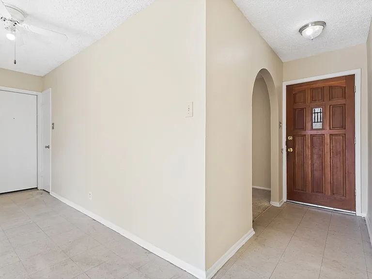 4718 Casa Oro St — Photo 4