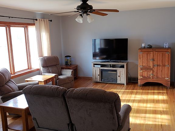 4th image of 2316 Fairview Dr