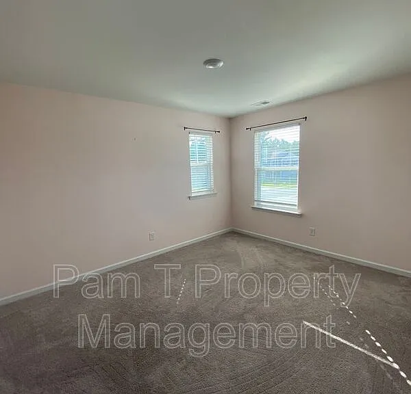 124 Troupe Dr — Photo 34