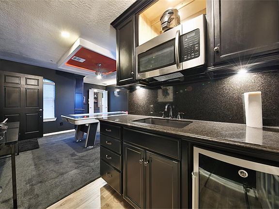4th image of 12010 Forest Estates Dr