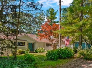 1721 Timber Lane Dr, Traverse City, MI 49686