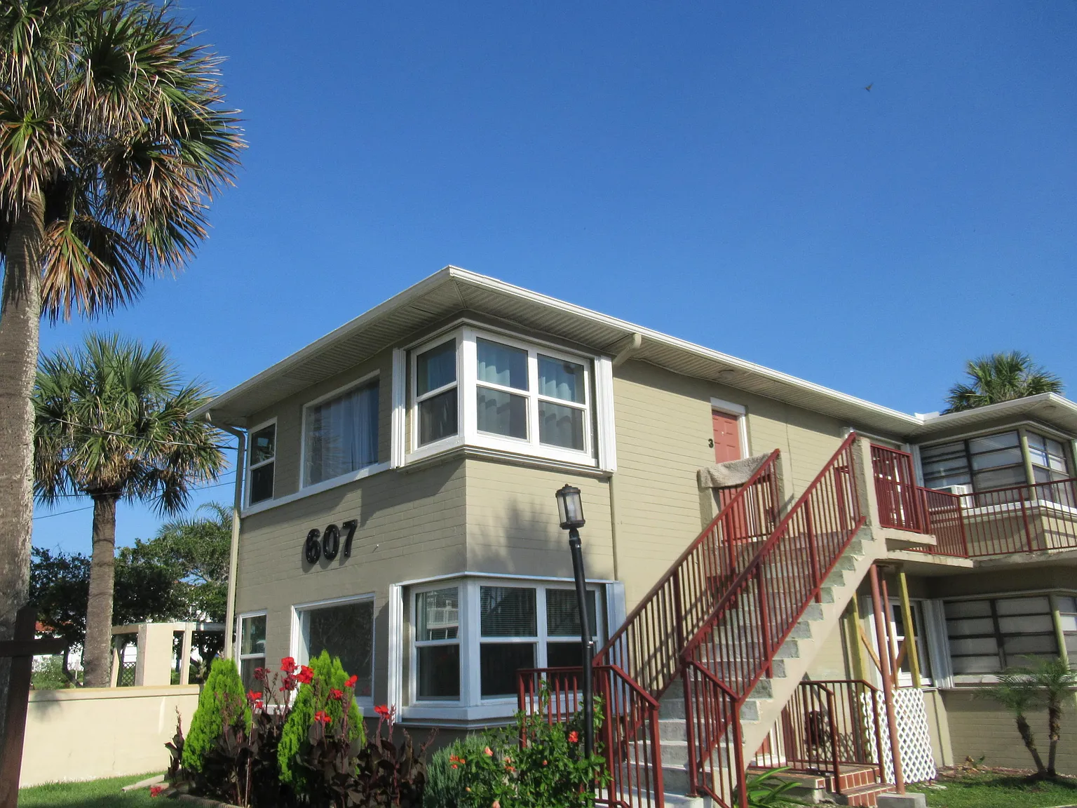 1 bed, 1.0 bath, 785 sqft, $1,300 — Photo 4