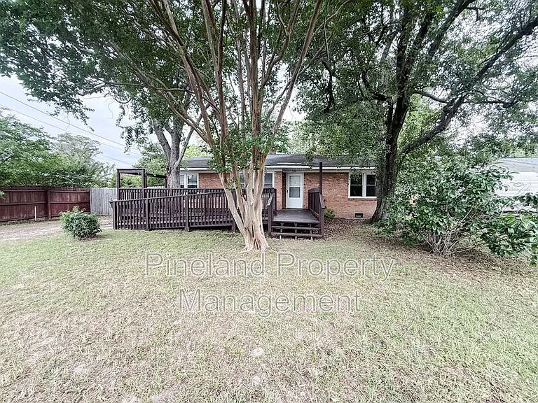 5124 Palmetto Ln — Photo 1