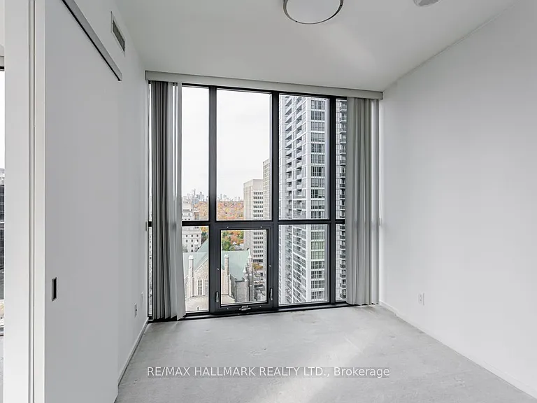 101 Charles St E #1706 — Photo 16