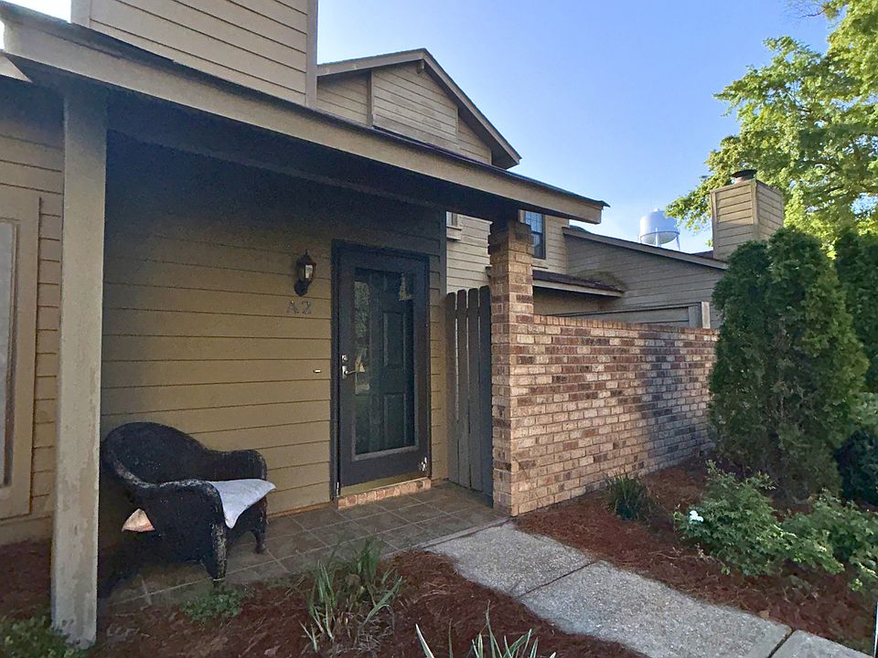 1st image of 200 Parma Dr APT A-2