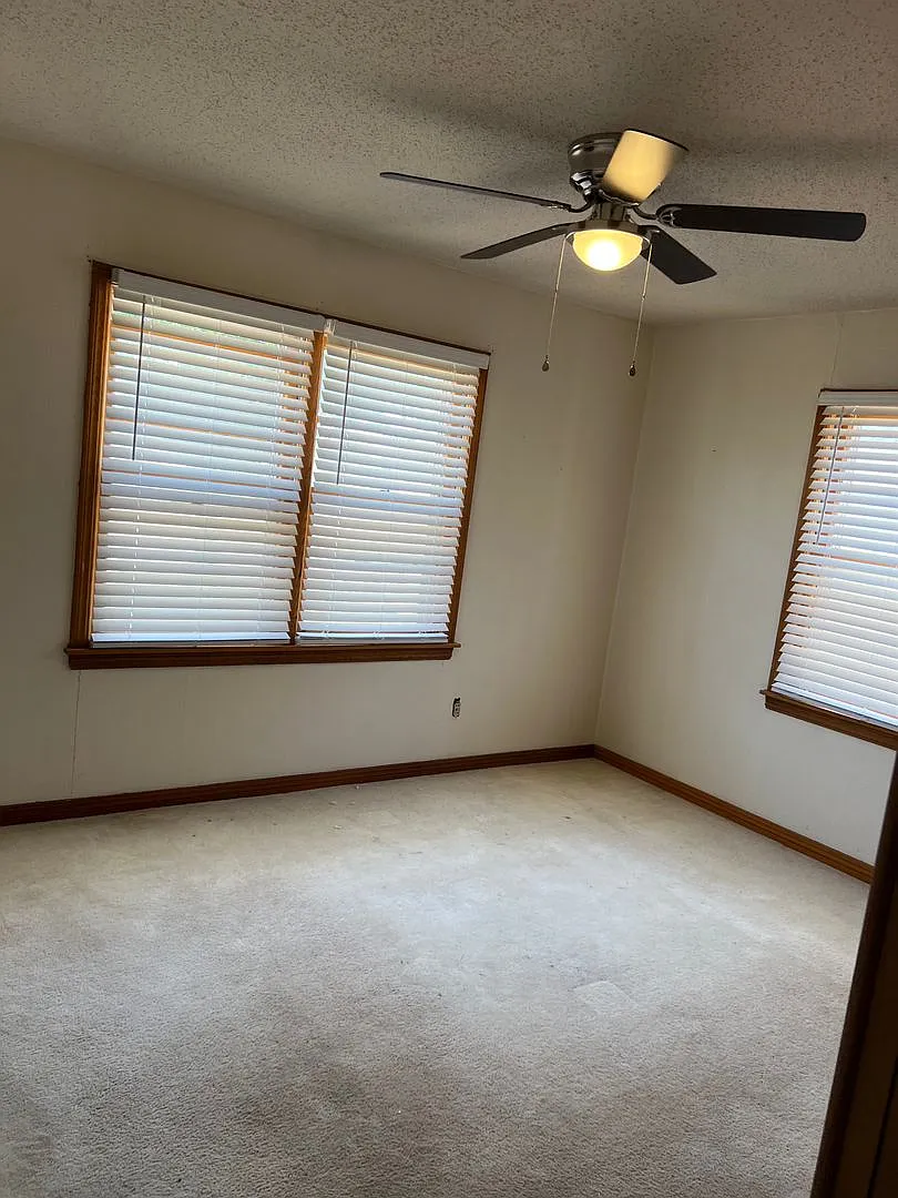 Adorable 3 Bedroom Home! — Photo 4