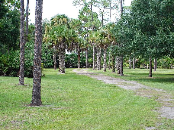 3rd image of 32801 Us Hwy 441 N. Lot 51