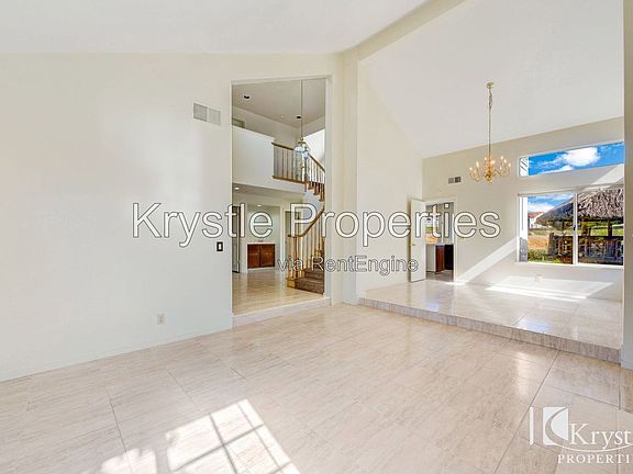 4th image of 349 Newcastle Dr