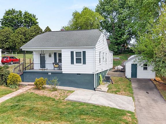 2nd image of 6810 Pulaski Ave