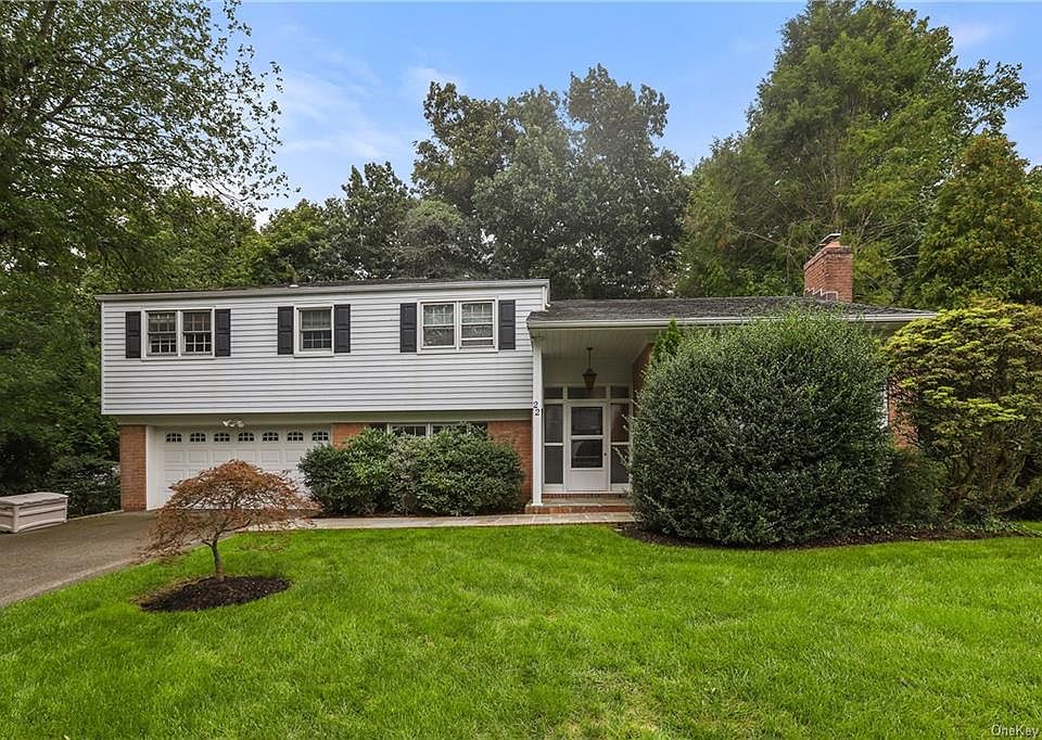 1st image of 22 Copper Beech Cir