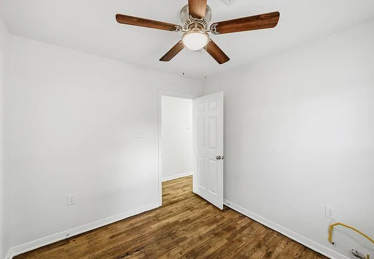 2409 Estate Dr — Photo 11