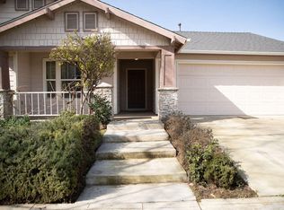 737 S Almond Ave, Reedley, CA 93654