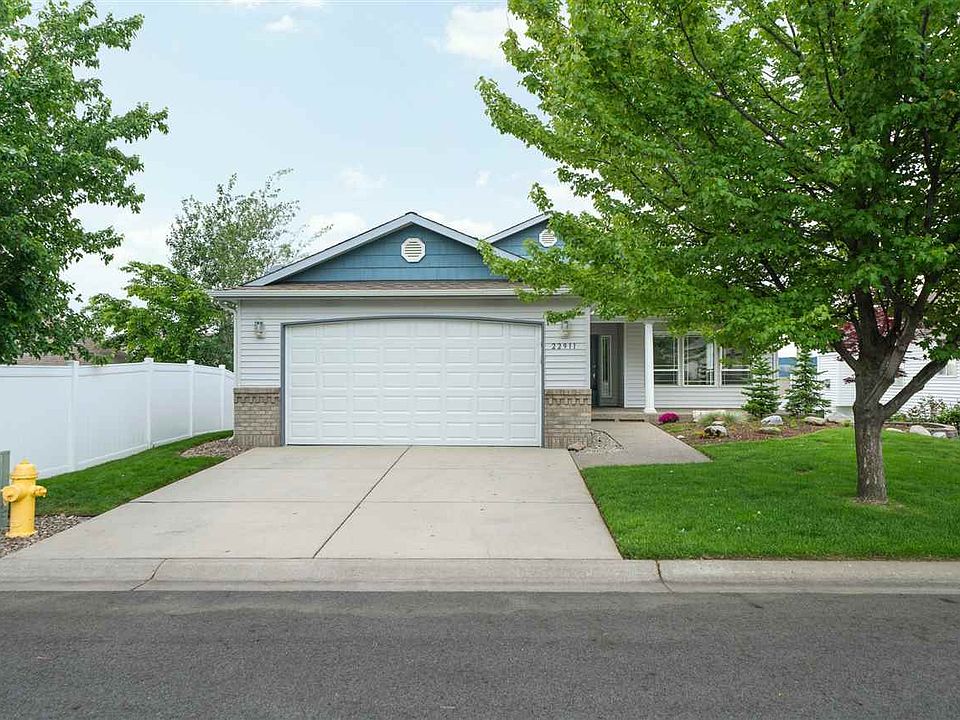1st image of 22911 E Eaglebend Ln