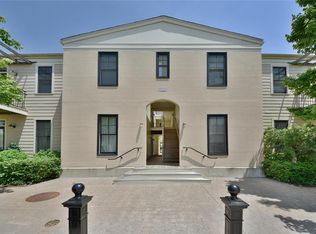 Hiram St, Saint Charles, MO 63301