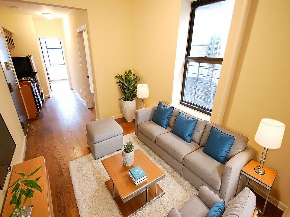 1st image of 250 Broome St APT 21