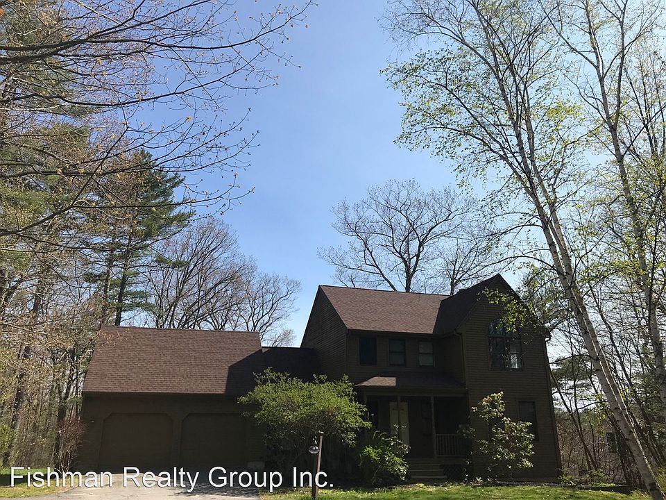 1st image of 4 Hurley Ln