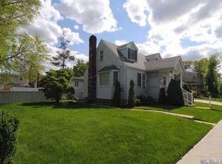 66 Chicago Ave, Massapequa, NY 11758