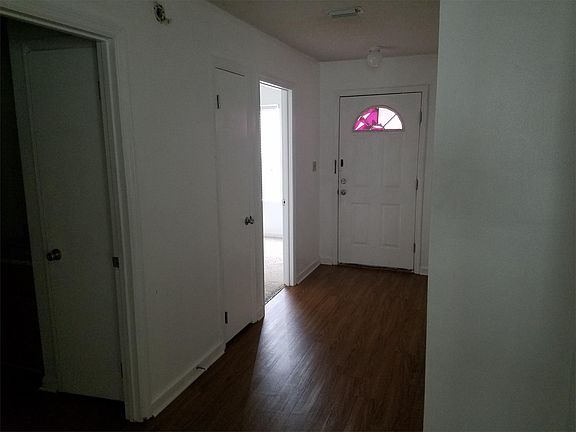 Main hall and entrance.