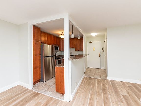 1690207148-2023_7_21_5757_N_Sheridan_Unit_4C_3