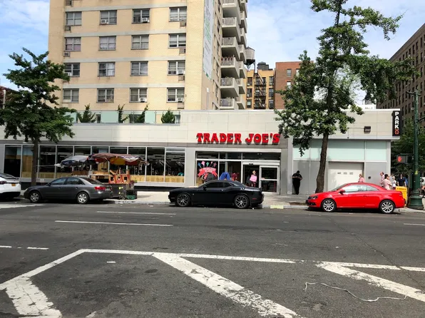 100 West 93rd Street image 22 of 23