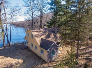 208 Farmingdale Rd, Chester, NY 10918