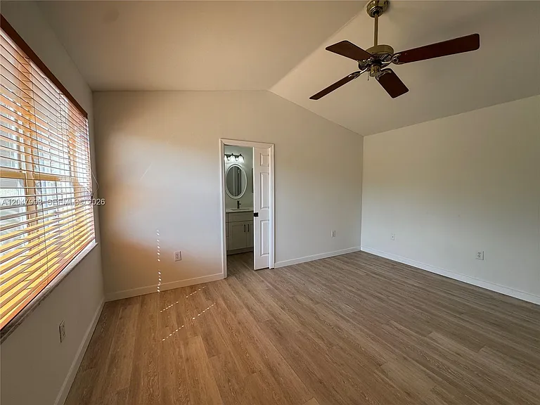 1595 Seagrape Way #- — Photo 6