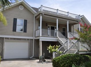 3 Intracoastal Ct, Isle Of Palms, SC 29451