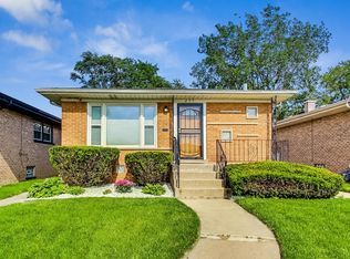 295 Prairie Ave, Calumet City, IL 60409