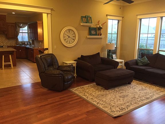 2nd image of 8508 Oakley Dr