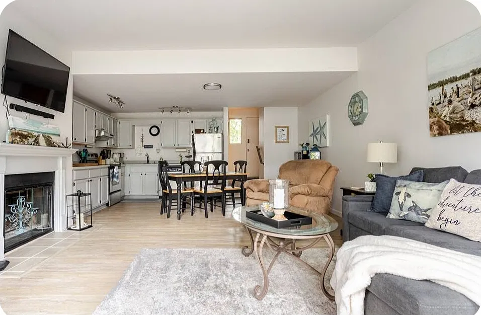 1 bed, 630 sqft, $1,600 — Photo 2