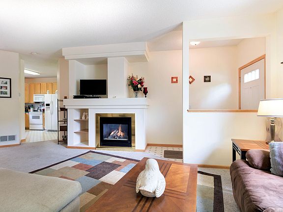 4th image of 3132 Juniper Ln APT D