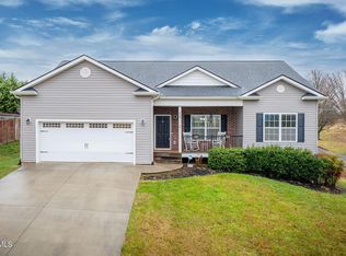 114 Walkers Bend Rd, Gray, TN 37615